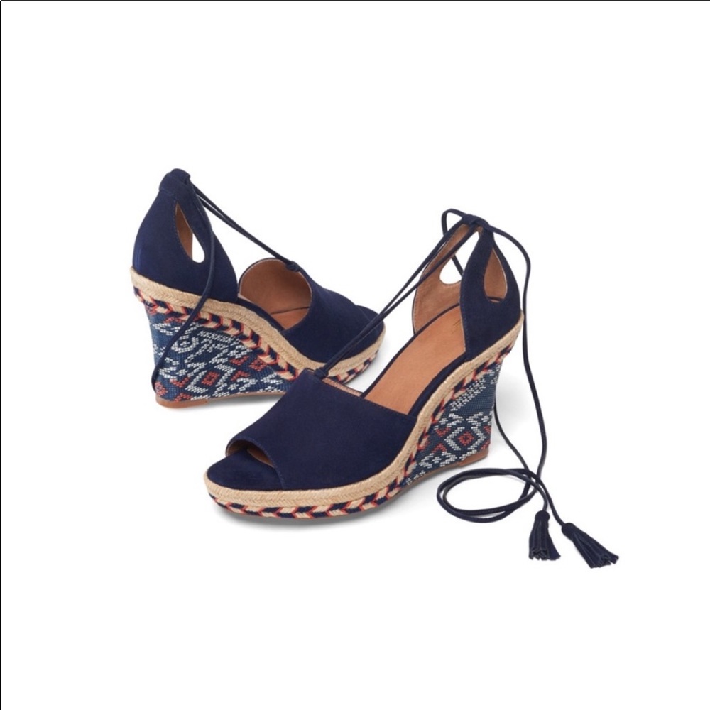 Cabi #6001 Isla Wedge, Size 8 NWOT